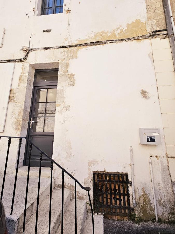 Le Jardin Vert, Paisible Maison De Ville 昂古莱姆 外观 照片